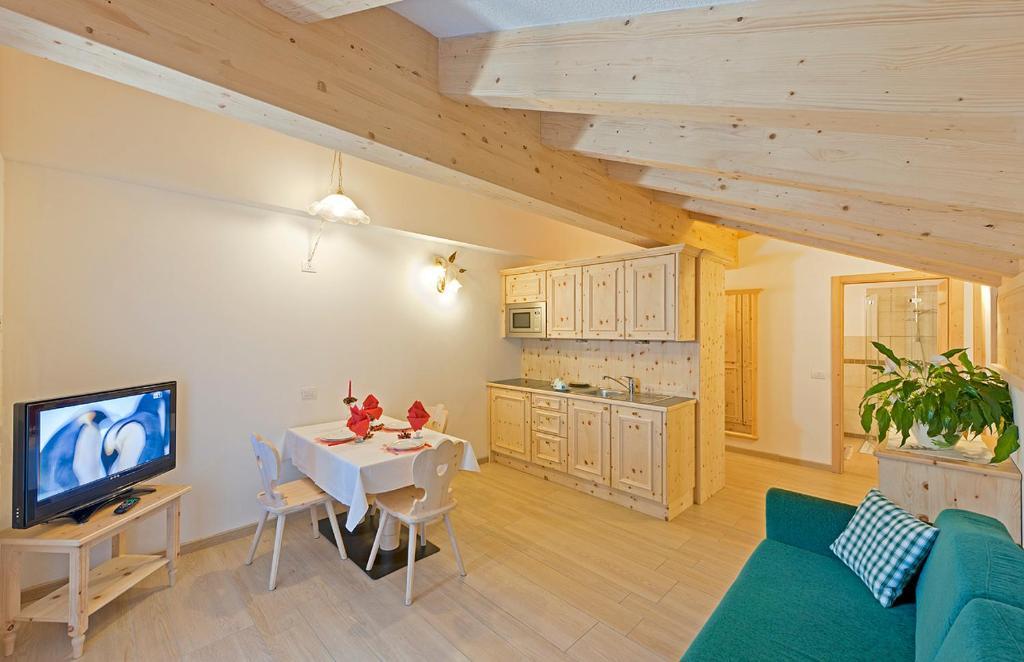 Cesa Melester Campitello di Fassa Ruang foto